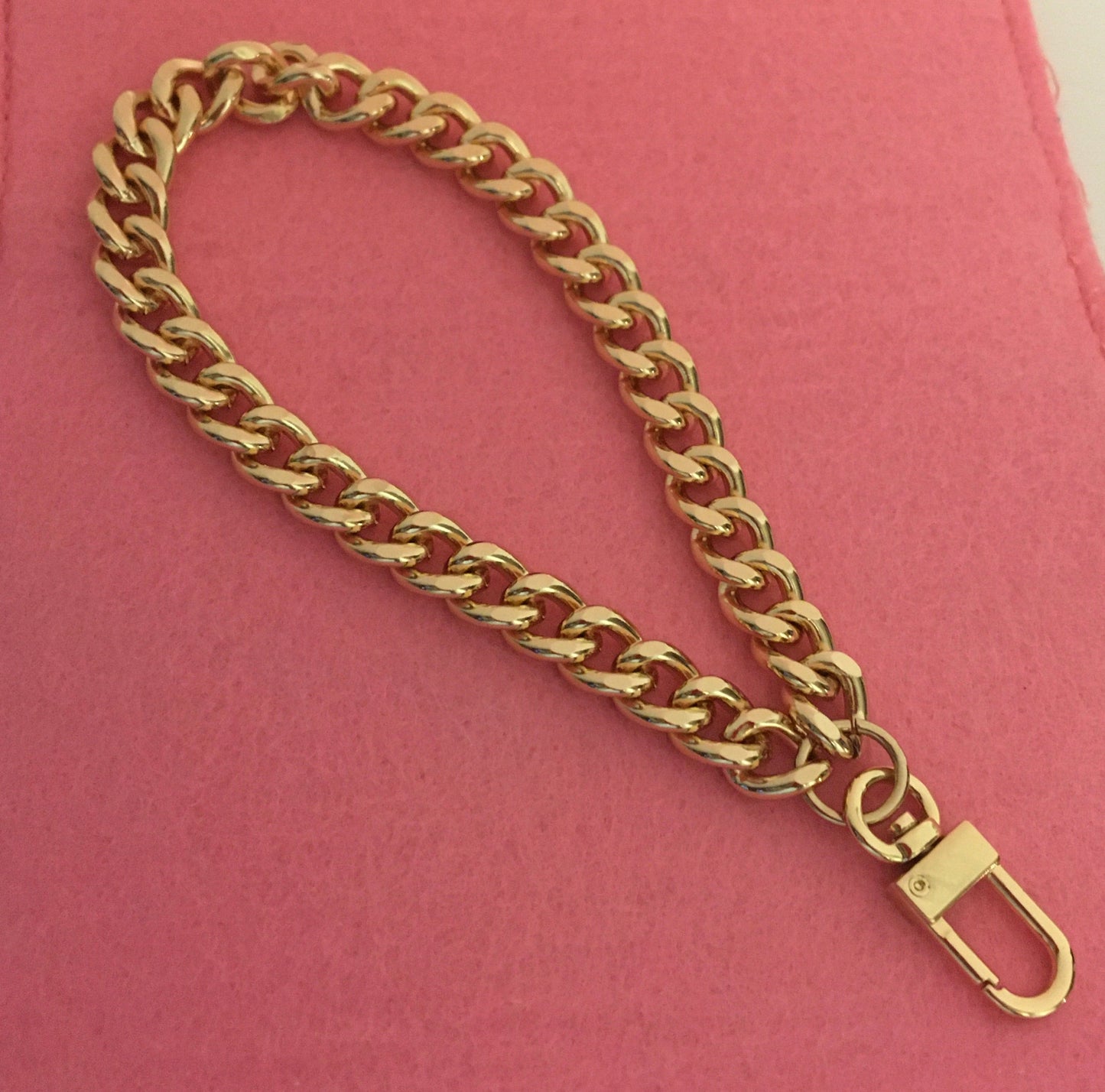 Chain Wristlet Gold (10mm) Curb Sturdy Thick