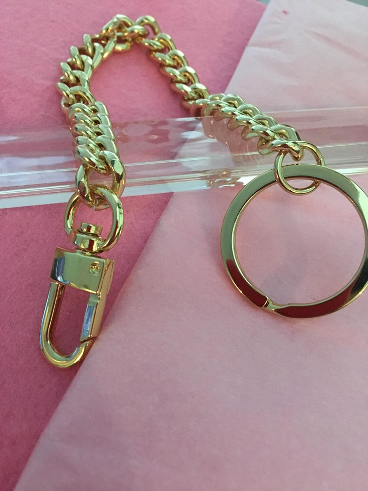Curb 10mm Charm w/ Key Ring