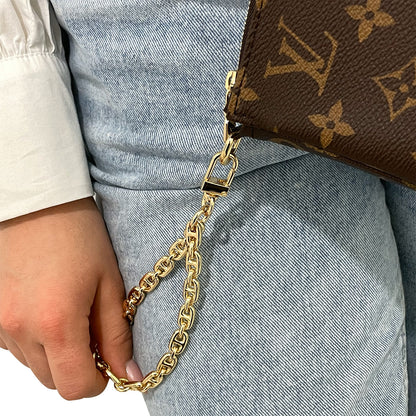 Chain Wristlet Gold (8mm) Lovely