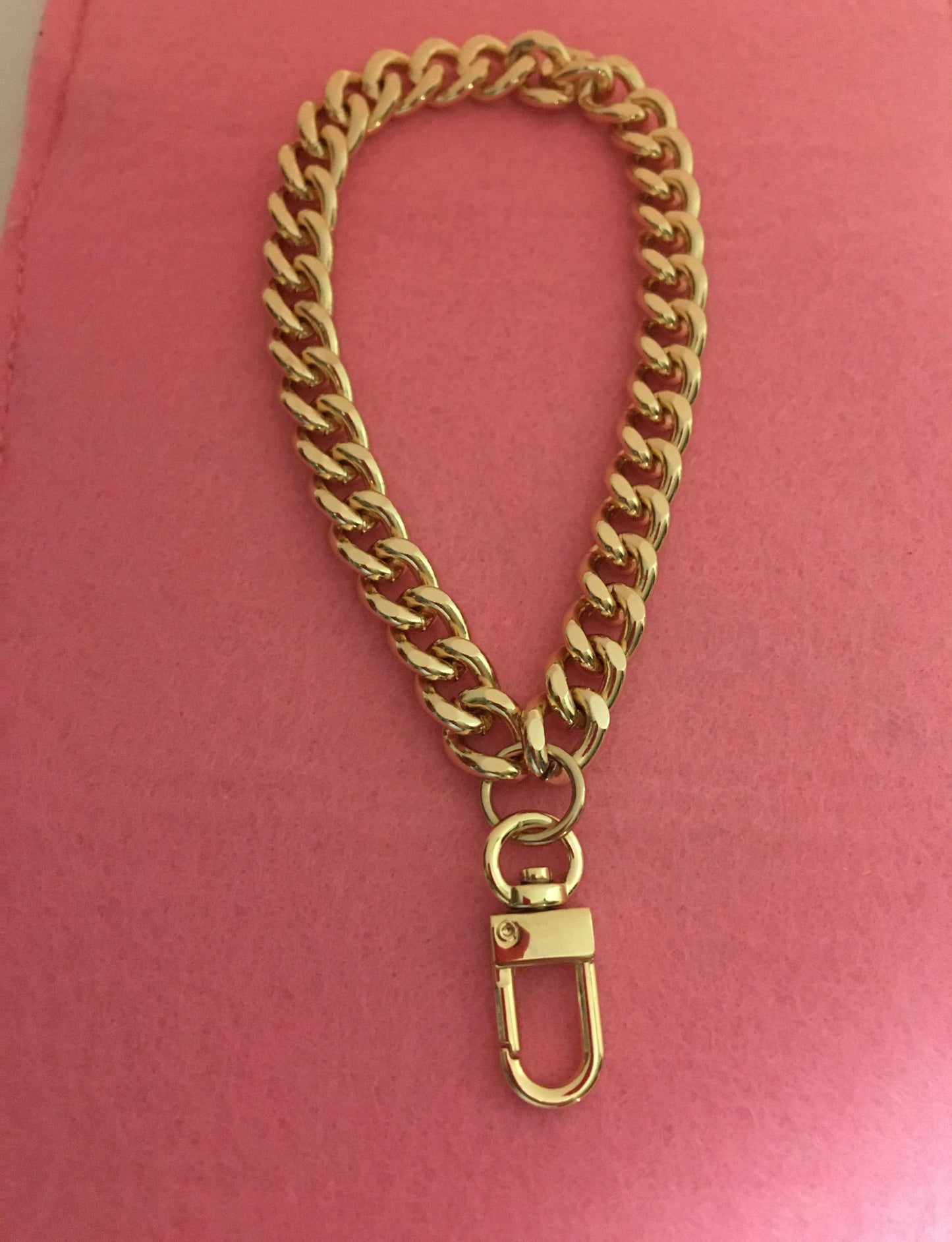 Chain Wristlet Gold (10mm) Curb Sturdy Thick