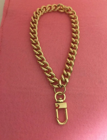 Chain Wristlet Gold (10mm) Curb Sturdy Thick