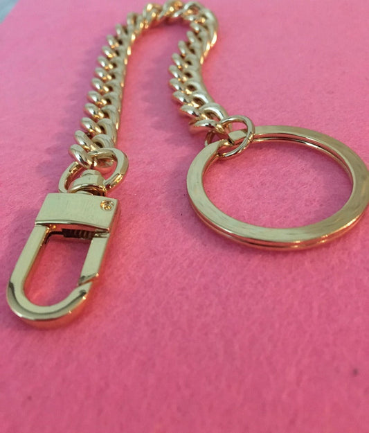 Curb 10mm Charm w/ Key Ring