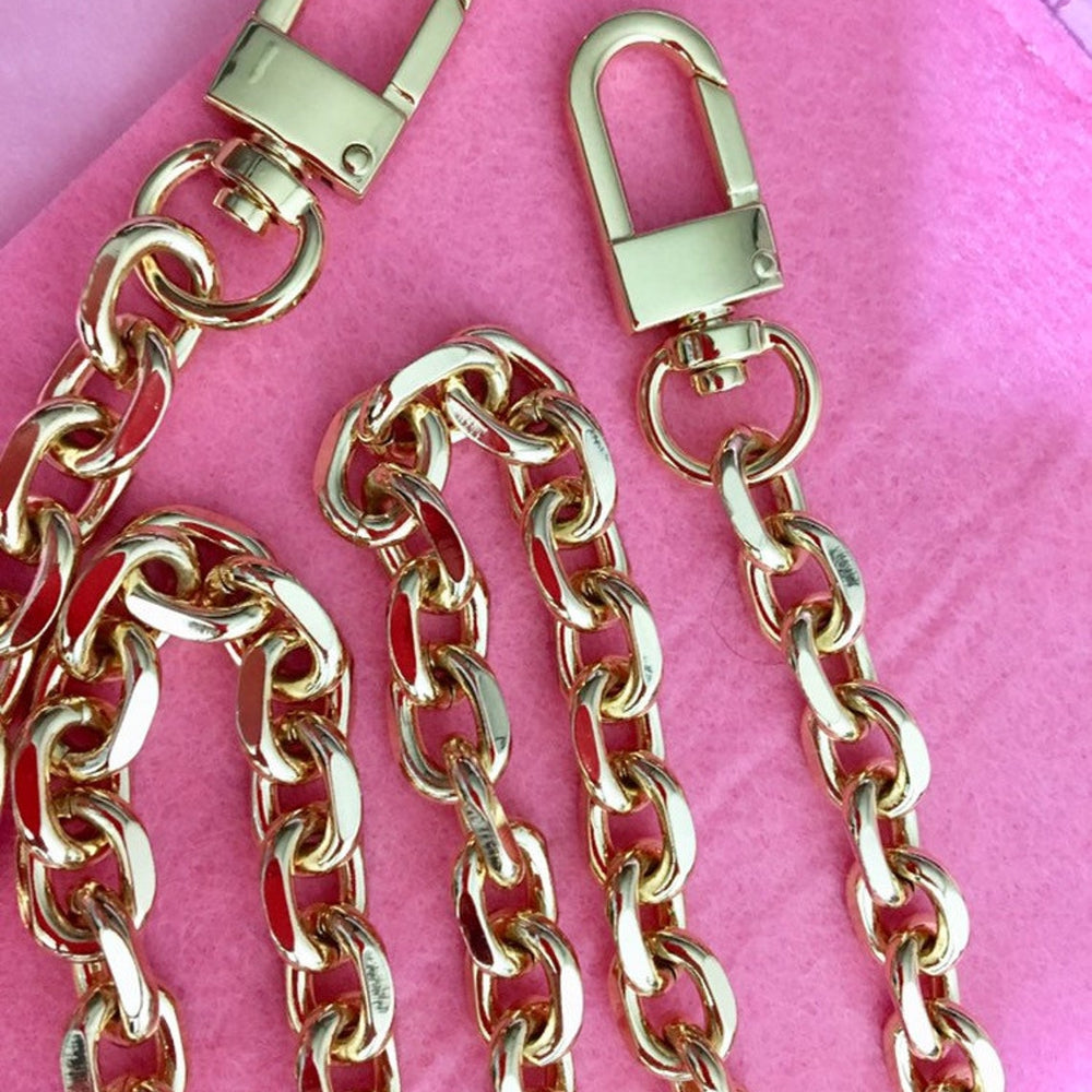 
                  
                    Rolo Purse Chain - 11mm
                  
                