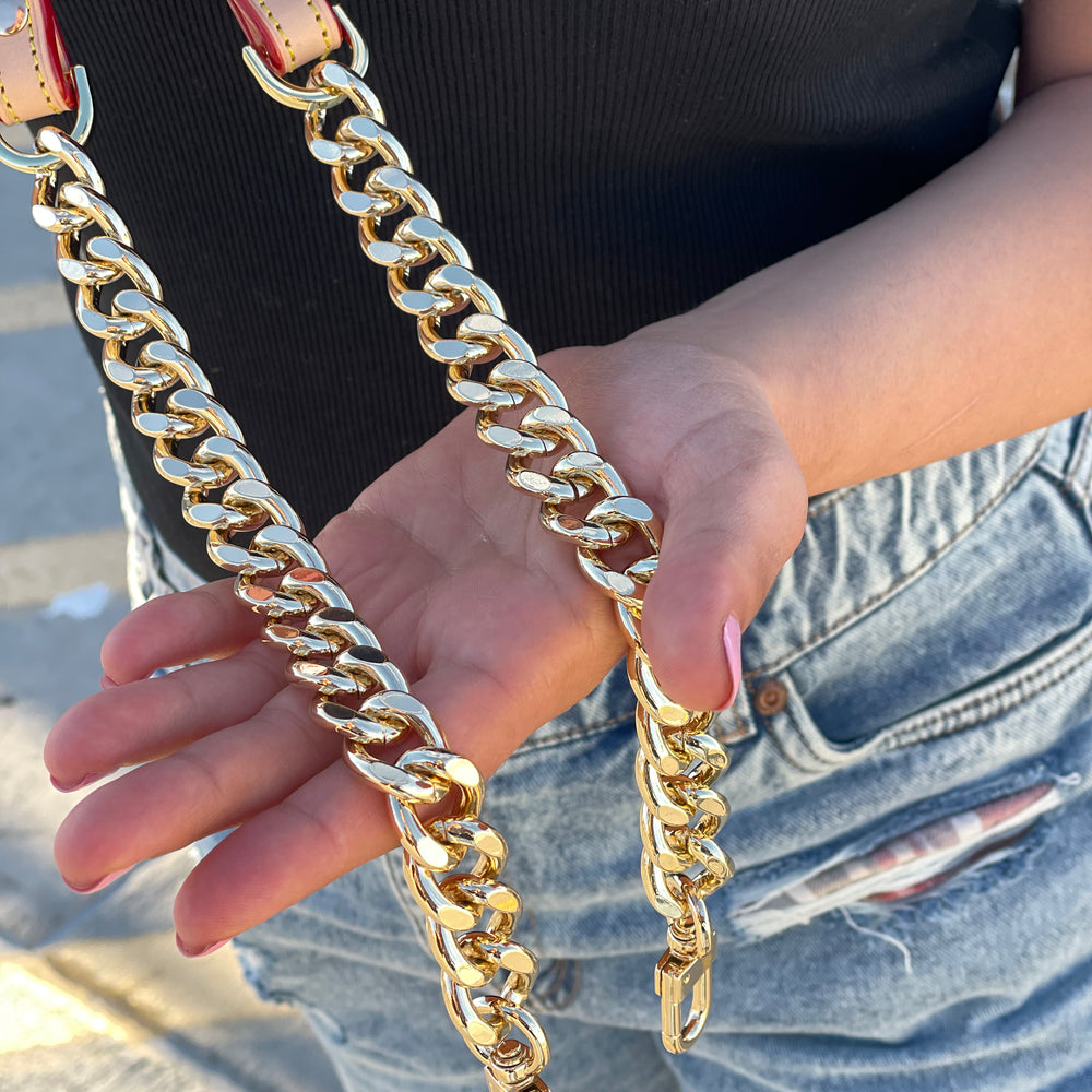 Vachetta Leather Strap With Purse Chain