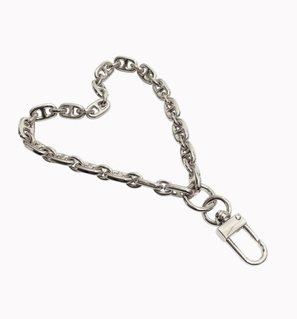 Chain Wristlet Gold (8mm) Lovely